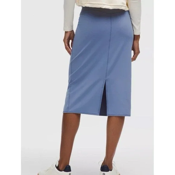 NEW Lululemon Nulu Slim-Fit High-Rise Skirt Oasis Blue Size 12 Office Errands - Picture 3 of 9